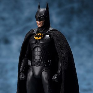 S.H.Figuarts Batman (Justice League) (Completed)