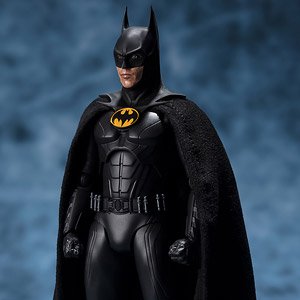 S.H.フィギュアーツ バットマン(ザ・フラッシュ) (完成品)