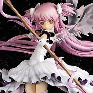 Ultimate Madoka (PVC Figure)