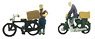 Diorama Collection Craft Delivery People (Model Train)