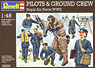 UK Pilot & Grand Crew (Plastic model)