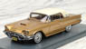 フォード サンダーバード ハードトップ (1960) ゴールド/ホワイト (ミニカー)