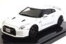 Nissan GT-R 35 Pearl White (ミニカー)