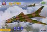 スホーイ Su-17M3 フィッター 可変翼戦闘爆撃機 (プラモデル)