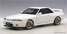 Nissan Skyline GT-R (R32) V-Spec II Tuned Version (White) (Diecast Car)