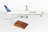 737MAX9 Copa Airlines (w/Wooden Stand, Gear) (Pre-built Aircraft)
