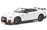 NISSAN GT-R NISMO (2017) (レジン・メタルキット)