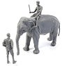 WWII RAF Mechanic in India+Elephant with Mahout (2 fig + elephant) (Plastic model)