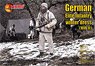 German Elite Infantry Winter Dress (WWII) (8 Porses, 40 Figures) (Plastic model)