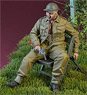 WWII イギリス陸軍 負傷しイスに腰掛ける兵士 (1940-45年装備) (プラモデル)