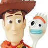 UDF No.500 Toy Story 4 Woody & Forky (Completed)