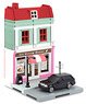 Diecast Car Diorama Street 4 Ice Cream Shop & Land Rover Range Rover Sports Black (Diecast Car)