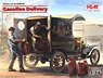 Gasoline Delivery, Model T 1912 Delivery Car with American Gasoline Loaders (Plastic model)