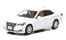 Toyota Crown Royal Saloon G (GRS210) 2016 White Pearl Crystal Shine (Diecast Car)