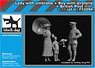 WW.I 傘を持つ女性 + 飛行機のおもちゃを持つ少年 + 英軍パイロット セット (HAUF32093 + 32094 + 32095) (プラモデル)