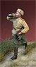 WWII 露/ソ ソビエト赤軍歩兵 #2 「戦利品で喉を潤す」 1944～46 (プラモデル)