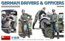 German Drivers & Officers (Plastic model)