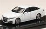 Toyota Clown 2.0 RS Advance White Pearl Crystal Shine (Diecast Car)