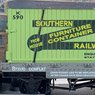 NR-24 SR Furniture Removals Conflat Wagon with Container (Model Train)