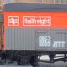 イギリス2軸貨車 木造有蓋車 (レイルフレイト・レッド/グレイ) 【NR-42R】 ★外国形モデル (鉄道模型)