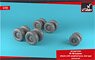 B-1B Lancer Wheels w/Weighted Tires, Late (Plastic model)