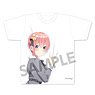 The Quintessential Quintuplets Season 2 [Especially Illustrated] Hug T-shirt Ichika Nakano Classical Ver. M (Anime Toy)