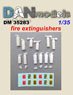 Fire Extinguishers (Set of 12) (Plastic model)