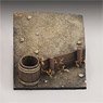 ジオラマ素材 木樽と木板の壁が付いた塹壕のビネットベース (プラモデル)