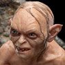 The Lord of the Rings Trilogy/ Gollum Guide to Mordor Mini Statue (Completed)