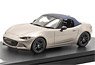 Mazda Roadster 990S (2022) Platinum Quartz Metallic (Diecast Car)
