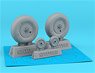 Supermarine Spitfire Wheels w/ Weighted Tyres of Smooth Pattern & Covered Hubs (Plastic model)