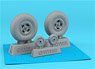 Supermarine Spitfire Wheels w/ Weighted Tyres of Blocks Pattern & 4-Spoke Hubs (Plastic model)