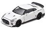 Nissan GT-R (R35) Advan Racing GT White (Clamshell Package) (Diecast Car)