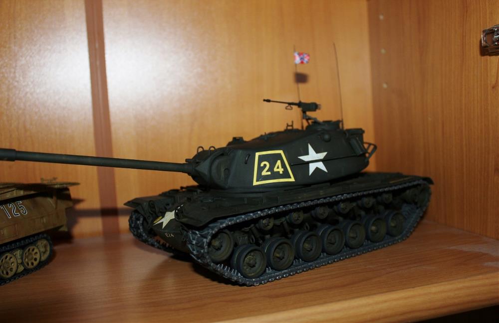 [Close]
US M103A1 Heavy Tank (Plastic model) Photo(s) taken by eric