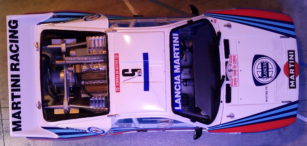 [Close]
Lancia 037 (1984 Tour De Corse Rally Winner) (Model Car) Photo(s) taken by Lancia 037