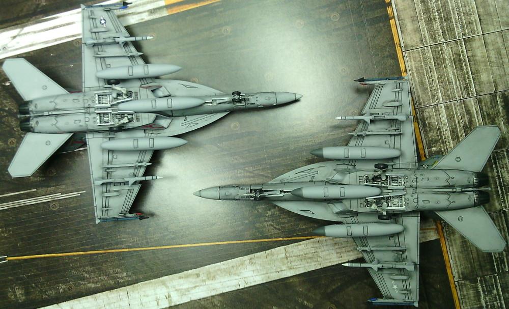 [Close]
F/A-18E Super Hornet VFA-105`Gunslingers` & VFA-147`Argonauts` (Plastic model) Photo(s) taken by Super Hornet 