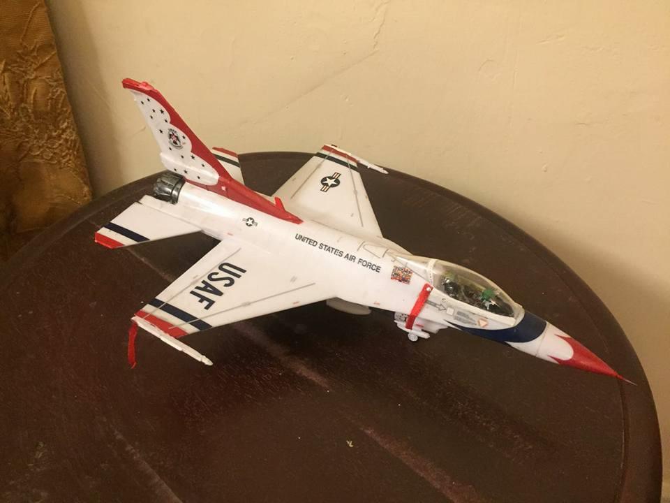 [Close]
F-16 ThunderBirds (Plastic model) Photo(s) taken by Nasir Jaffry