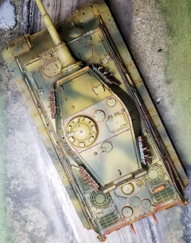 [Close]
KingTiger Late Production s.Pz.Abt.506, Ardennes 1944 (Plastic model) Photo(s) taken by Panzerkampfwagen