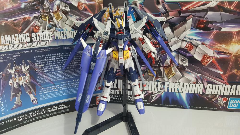 [Close]
Amazing Strike Freedom Gundam (HGBF) (Gundam Model Kits) Photo(s) taken by Vertigo