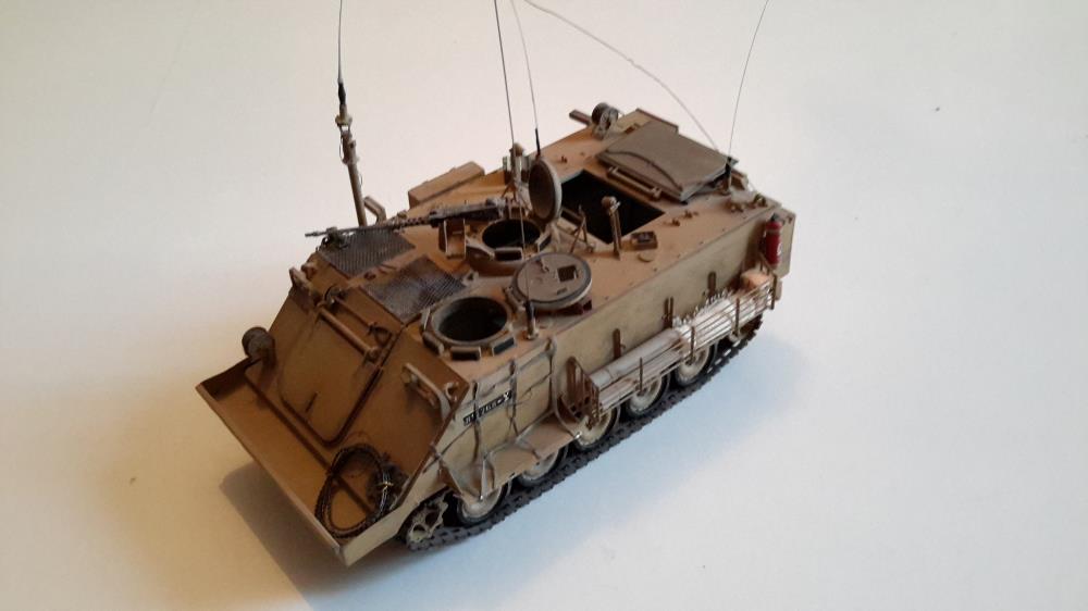 [Close]
U.S. M113 Armored Personnel Carrier (Plastic model) Photo(s) taken by Rat Noir