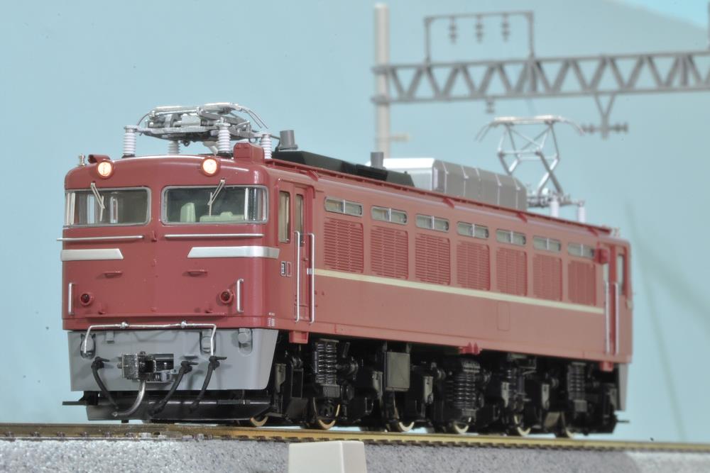 [閉じる]
16番(HO) 国鉄 EF81形 電気機関車 (81号機・お召塗装・プレステージモデル) (鉄道模型) KATOMIX さんからの投稿