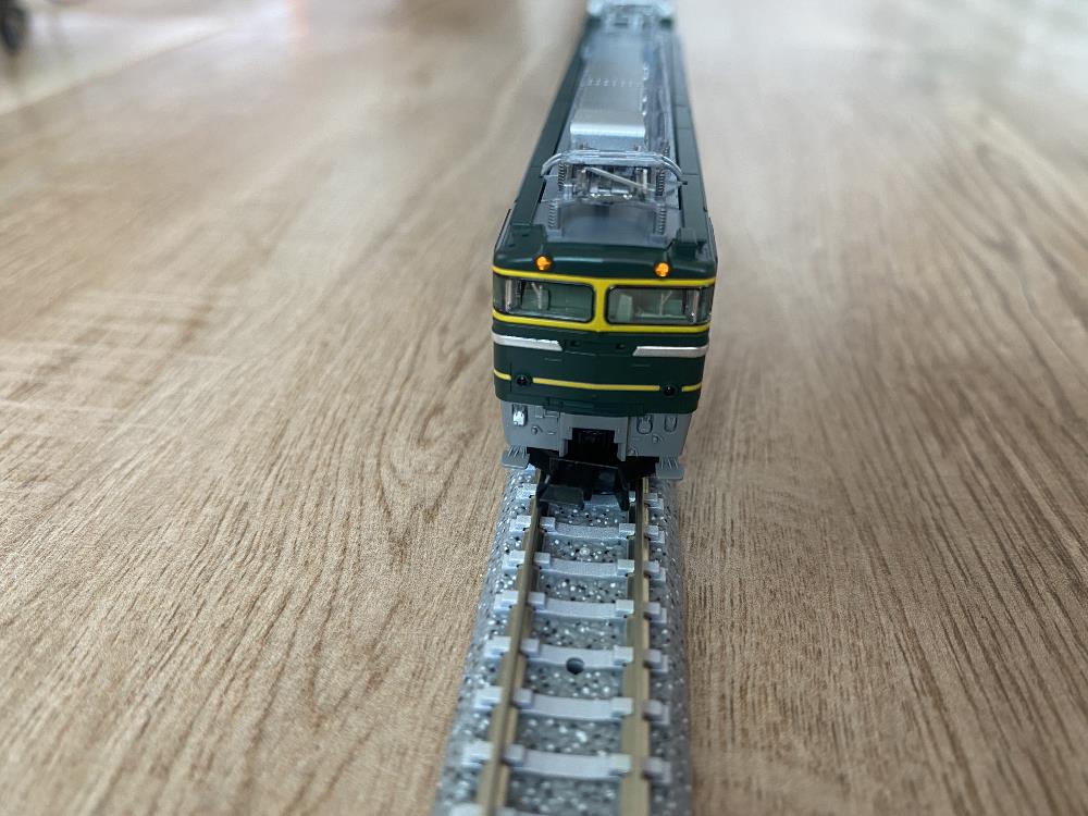 [Close]
Basic Set SD `Twilight Express` (3-Car Set) (Track Layout Pattern A) (Model Train) Photo(s) taken by No Name