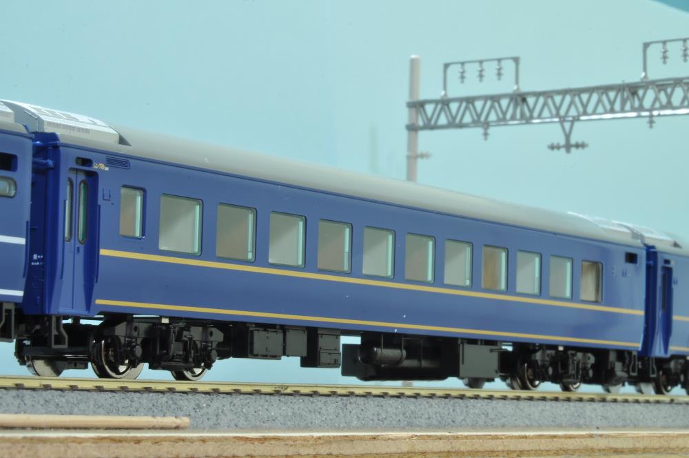 [閉じる]
16番(HO) JR 14系14形 特急寝台客車 (北陸) 基本セット (鉄道模型) ＫＡＴＯＭＩＸ さんからの投稿