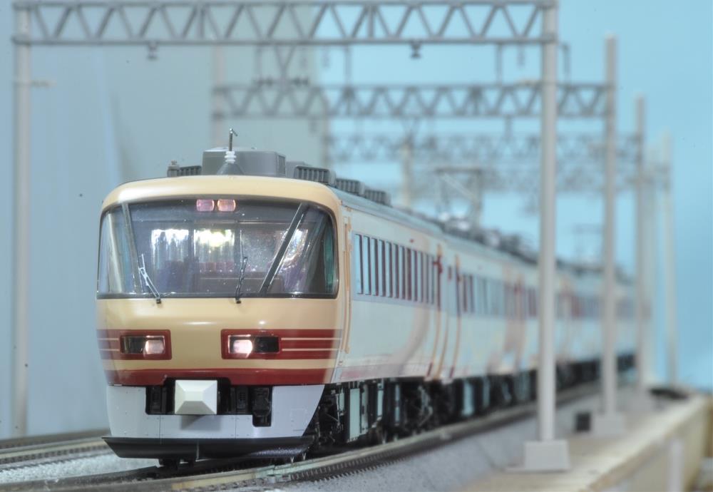 [閉じる]
16番(HO) 【特別企画品】 JR 485・489系特急電車 (雷鳥・クハ489-600) セット (9両セット) (鉄道模型) ＫＡＴＯＭＩＸ さんからの投稿