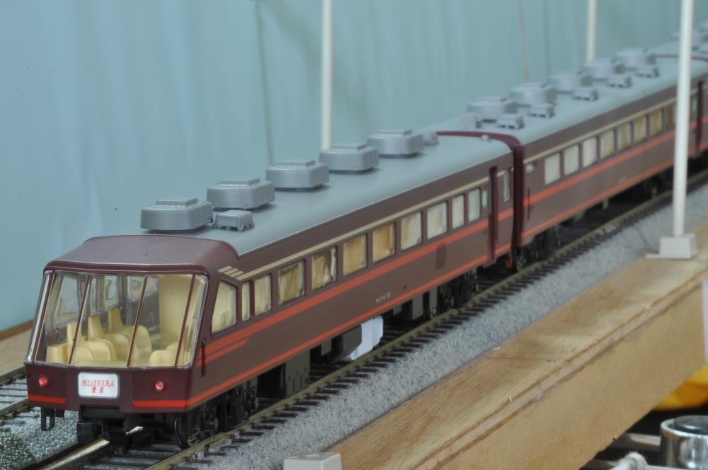 [閉じる]
16番(HO) サロ東 基本5両セット (基本・5両セット) (塗装済み完成品) (鉄道模型) ＫＡＴＯＭＩＸ さんからの投稿