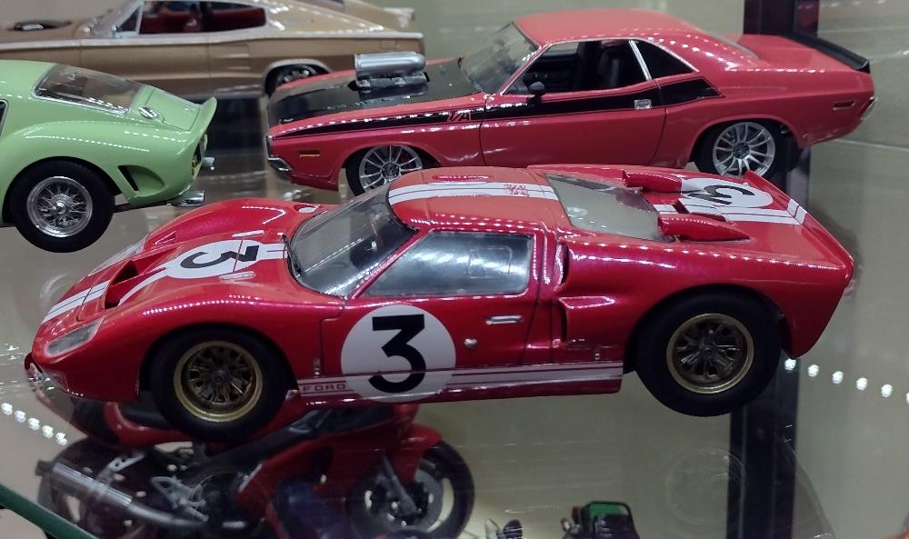 [Close]
Ford GT40 `66 LeMans (Model Car) Photo(s) taken by Rod