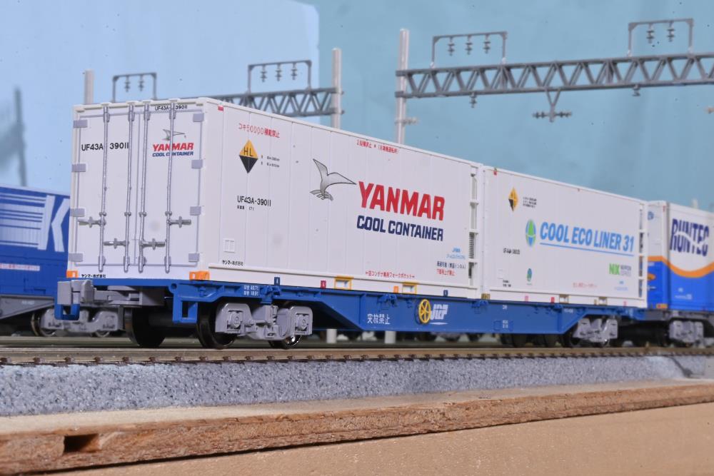 [閉じる]
16番(HO) 30ft リーファーコンテナ YANMAR COOL CONTAINER 白 (1個入り) (鉄道模型) KATOMIX さんからの投稿