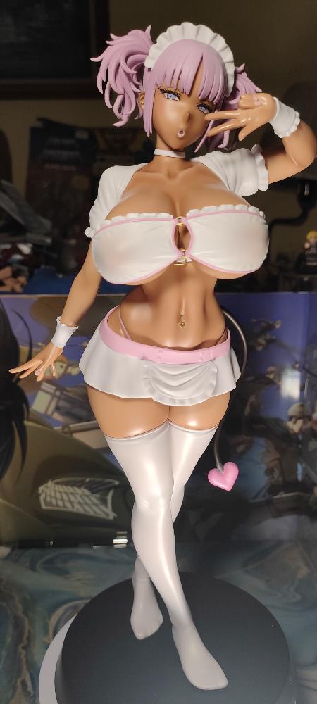 [Close]
Kuro Gal Maid Inma Cocoa Pink ver. (PVC Figure) Photo(s) taken by Strip